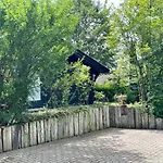 Kleine Auszeit In Der Mit Kamin, Yogamatten, Schoene Kueche *