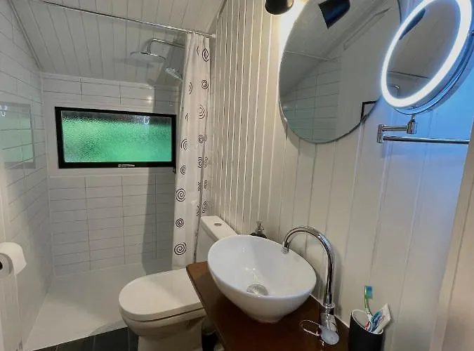 Kleine Auszeit In Der Mit Kamin, Yogamatten, Schöne Küche Extertal